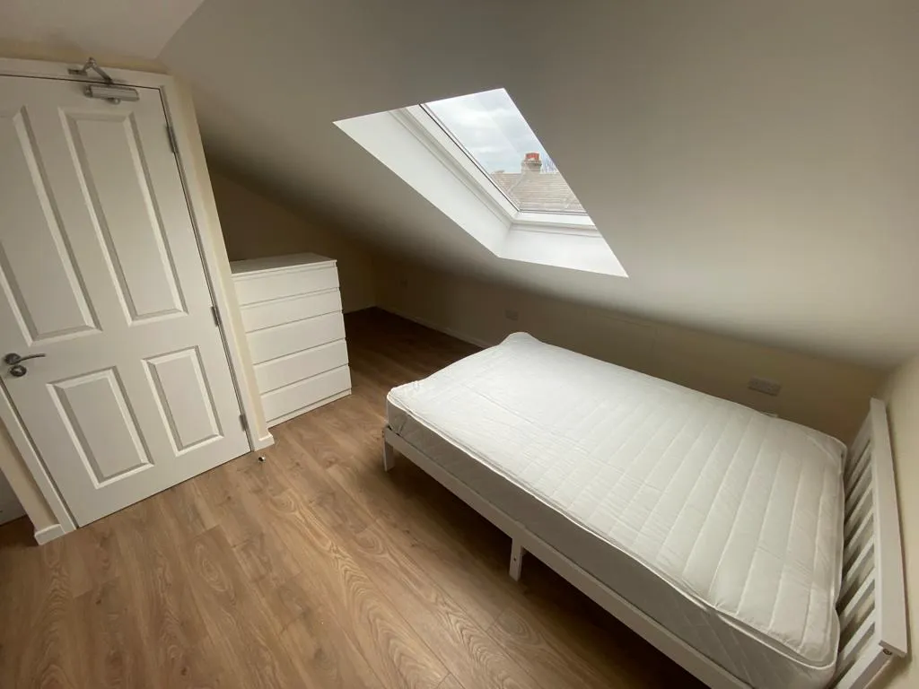 В аренду Studio Loft в Ilford